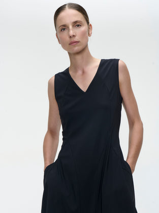 Ria WS stretch technical jersey dress | Black
