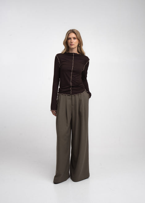 Janette top 26 | Brown