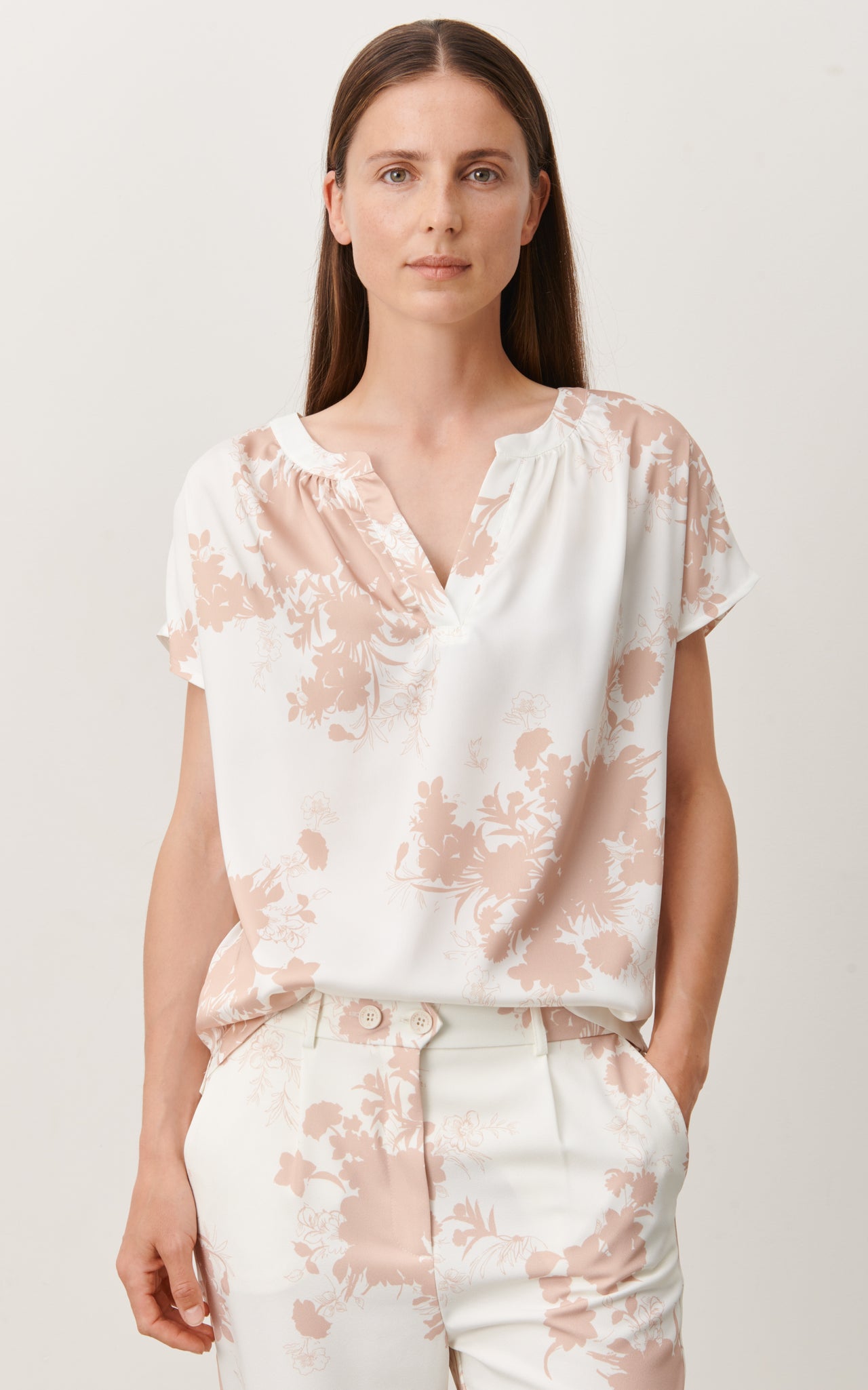 Ivona Blouse Technical Jersey | White