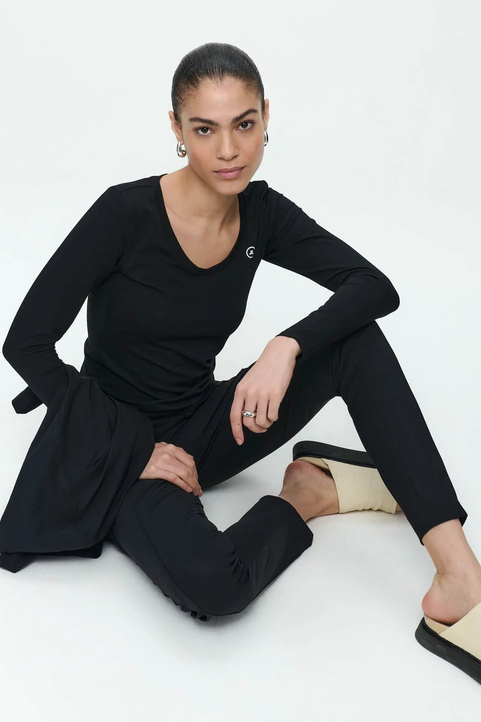 T shirt R Neck Easy Wear Organic Cotton | Black