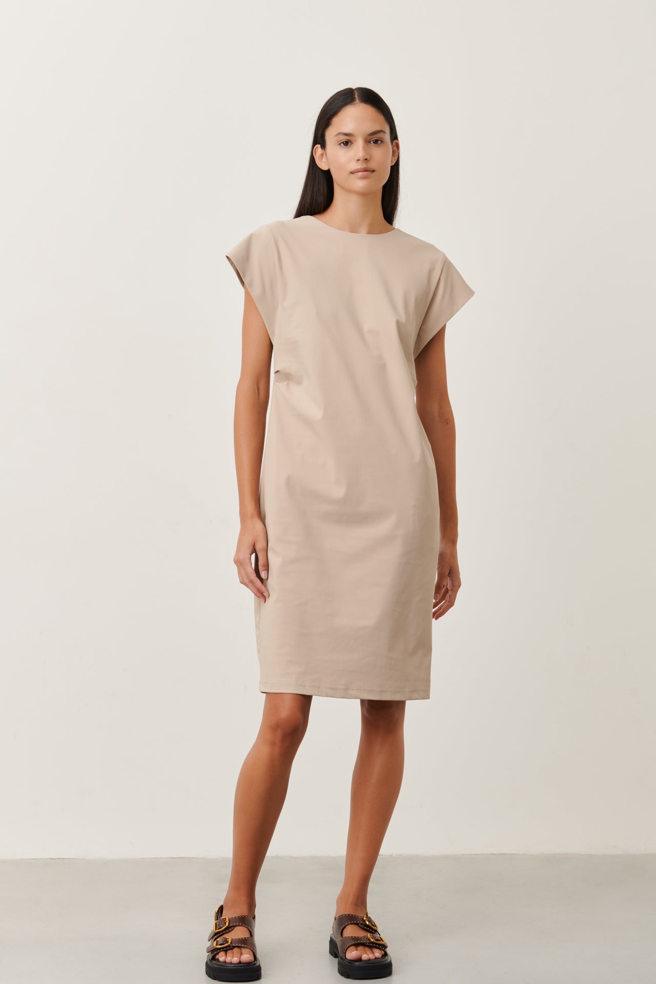 Domina Dress Technical Jersey | Sand