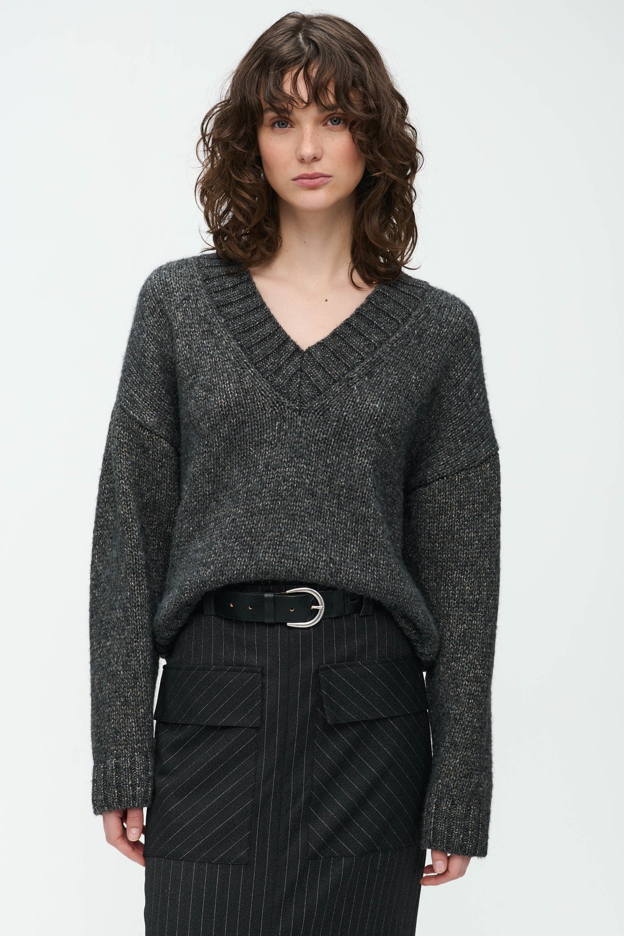 Specttacolo Studio Pullover | Dark Grey