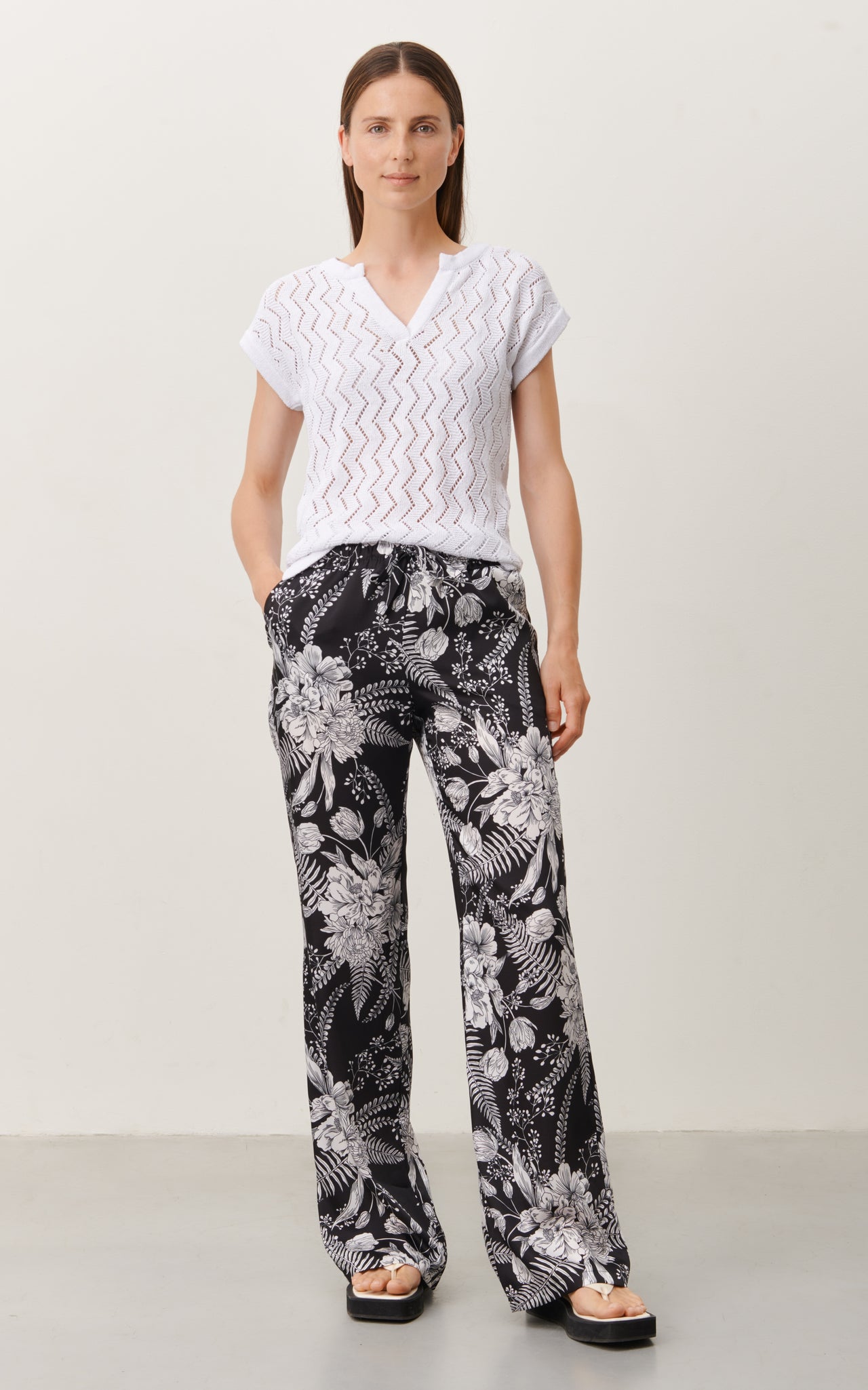 Pilates Vest New | White