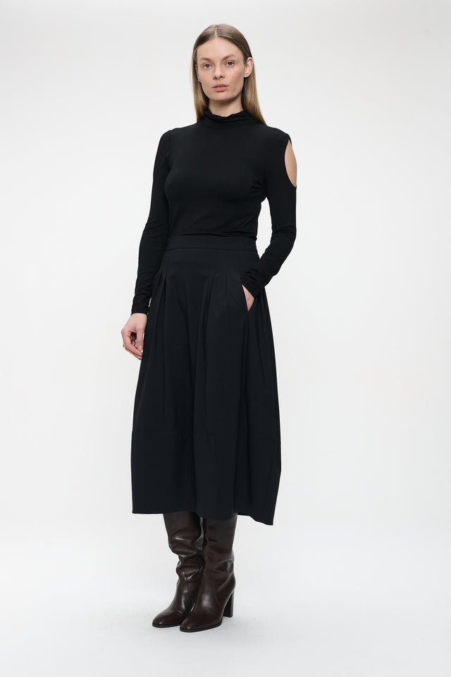 Top P TS01 | Black