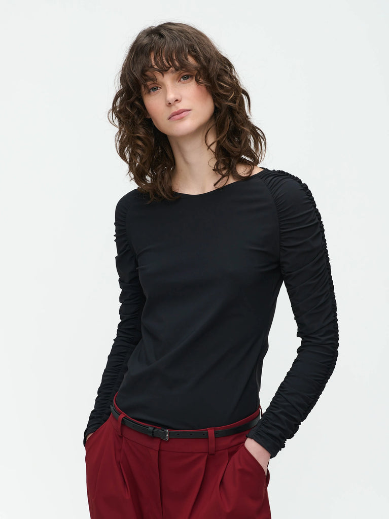 Carlina Top Technical Jersey | Black