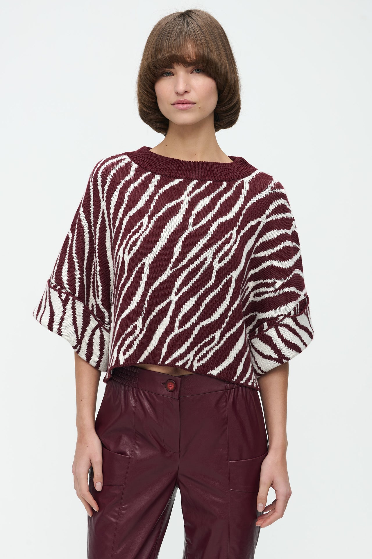 Nouhaila Studio Pullover | Bordo