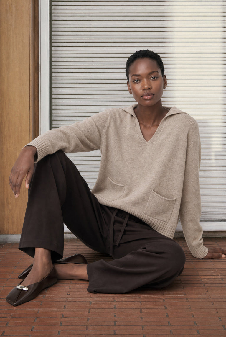 V-neck dyed viscose pullover NB2310 | Camel