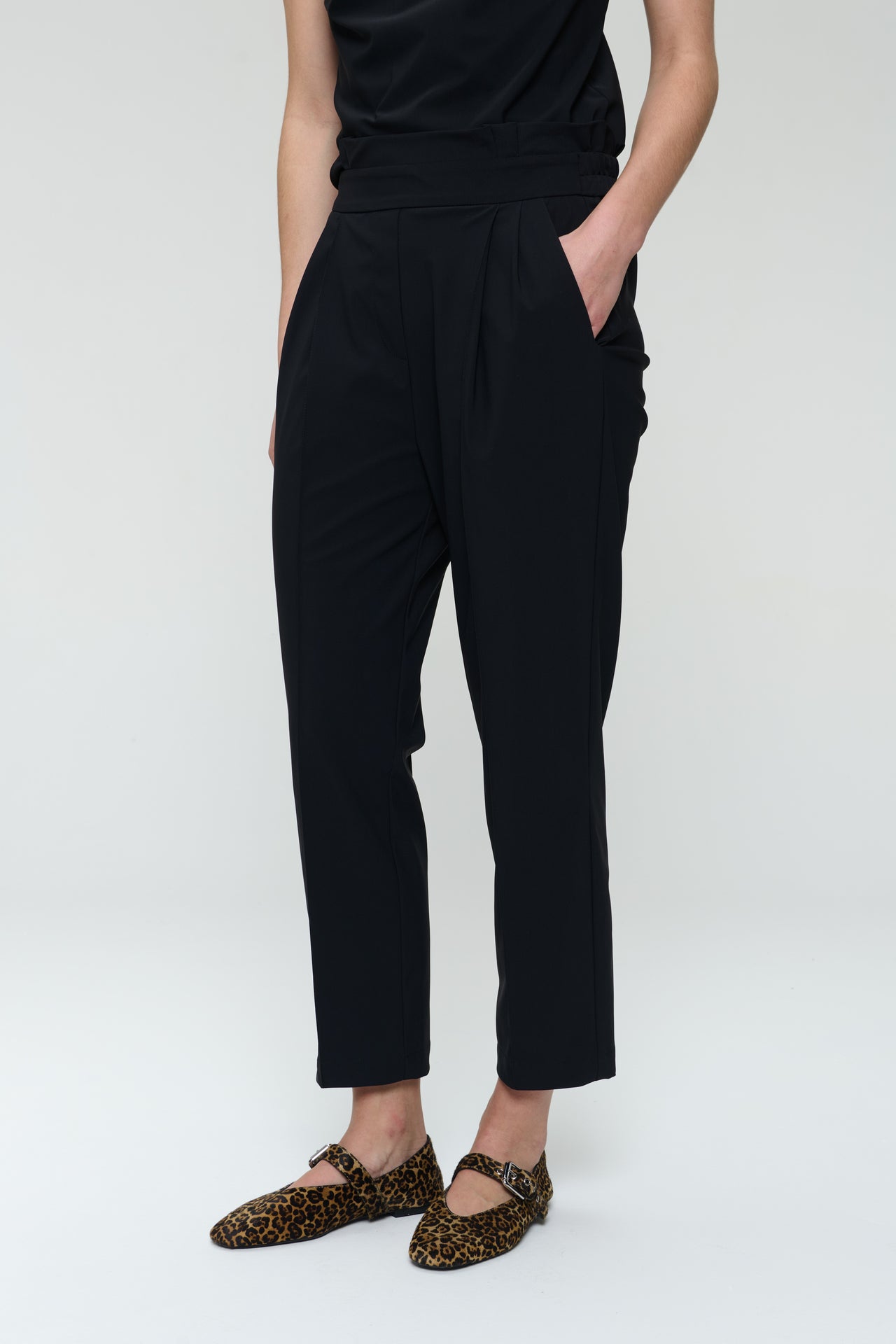 Lori strech technical jersey pants | Black