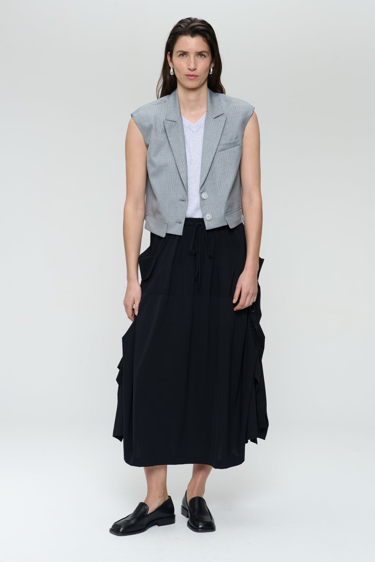 TillyN shiny line viscose vest | Grey
