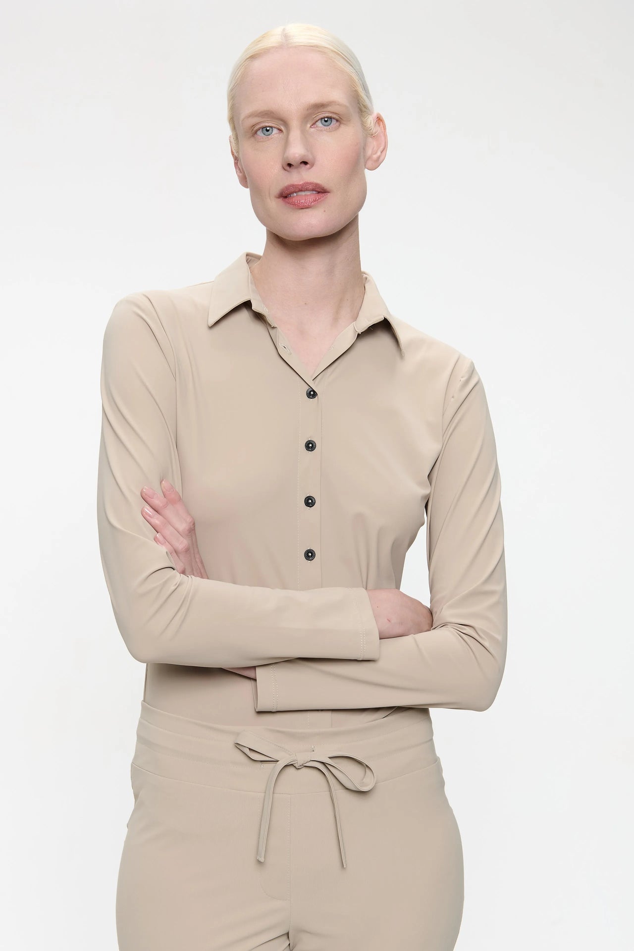 Blouse Betty easy wear Technical Jersey | Sand