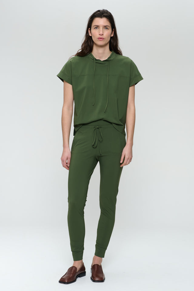 Lucca strech technical jersey top | Oliva green