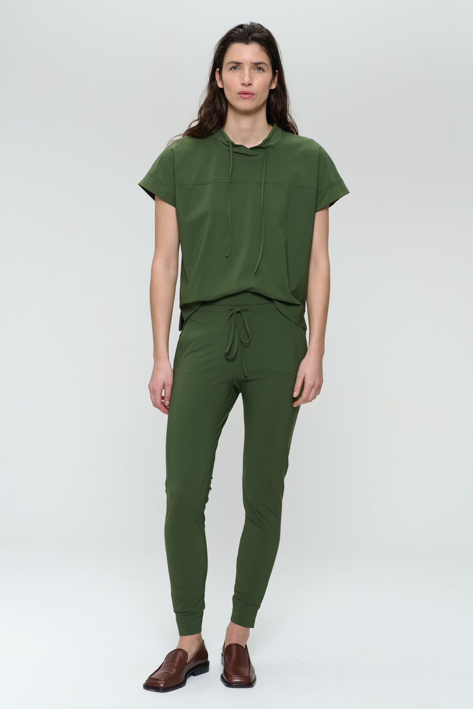Lucca stretch technical jersey top | Oliva green