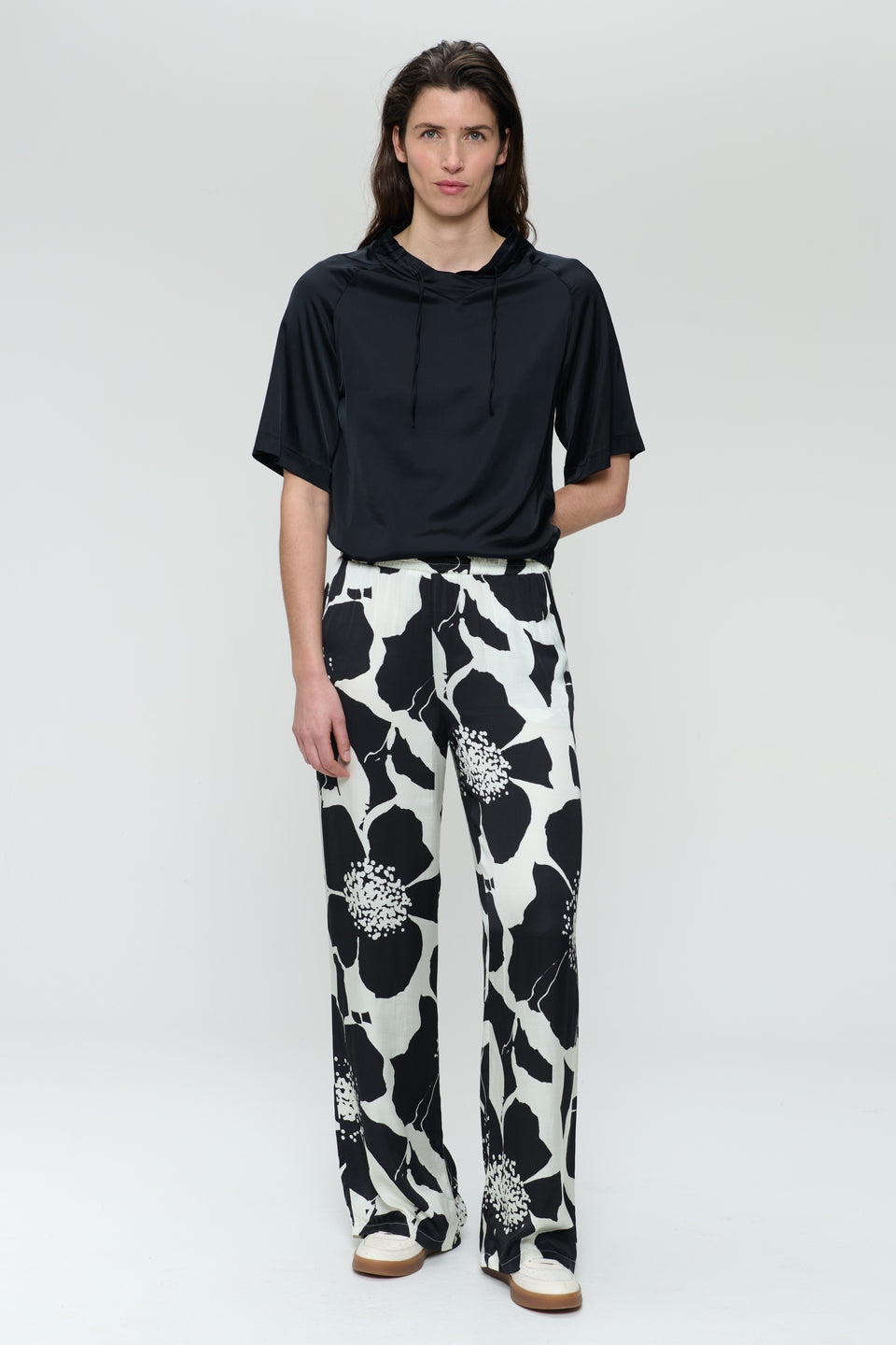 Gia stretch viscose top | Black