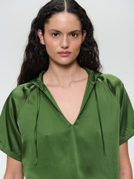 Evi saten viscose blouse | Oliva Green