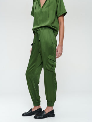 Alex saten viscose pants | Oliva Green