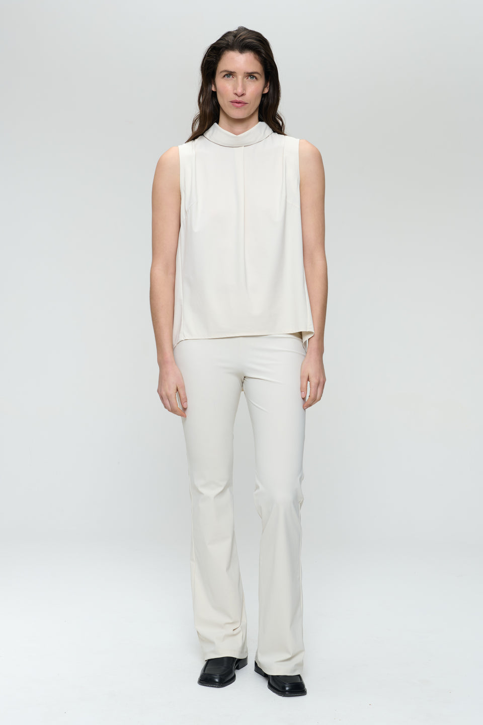 Dolche Vitas WS stretch tech jersey top | Light Sand
