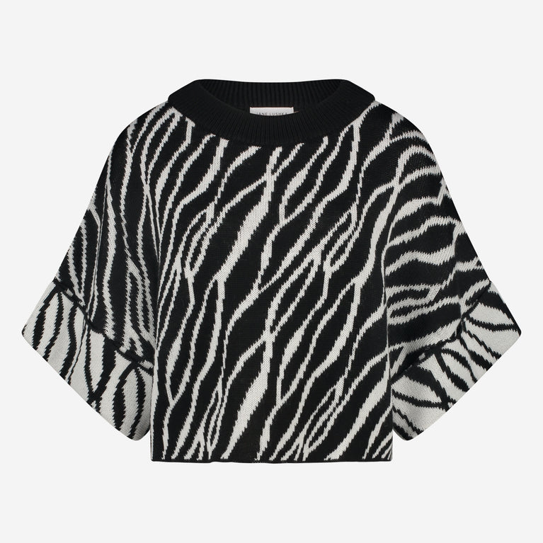 Nouhaila Studio Pullover | Black White