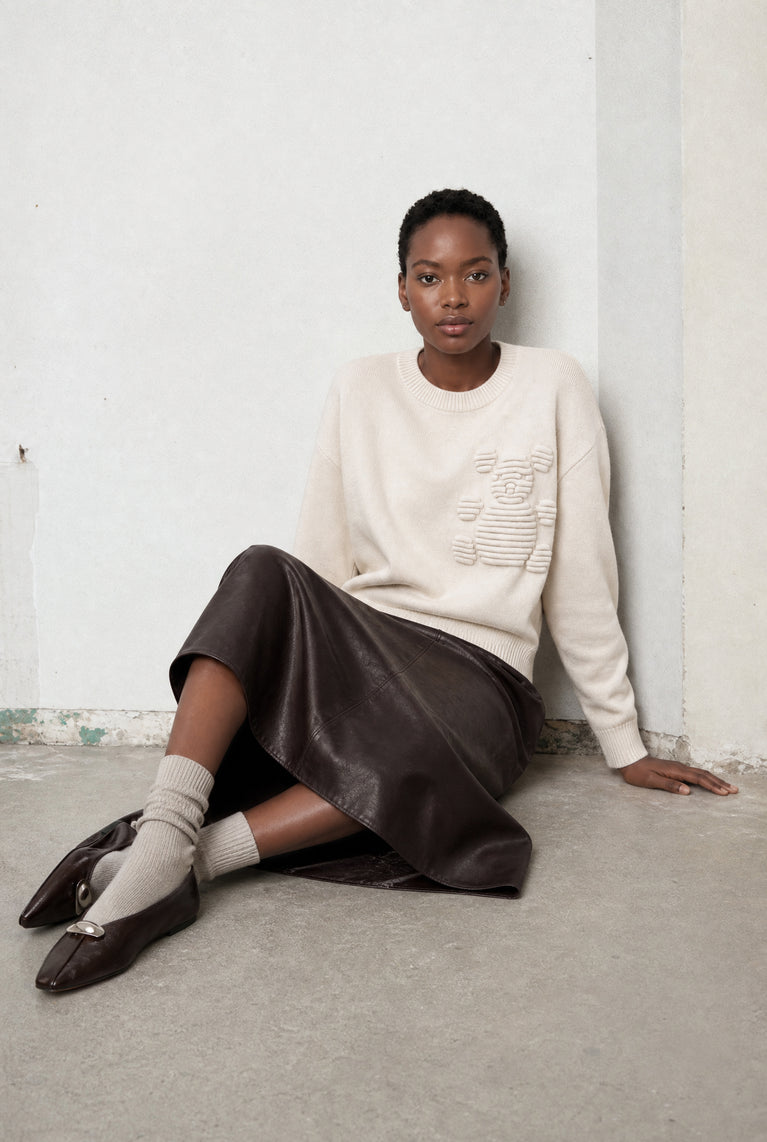 Viscose blend bear pullover 3040 | Ecru