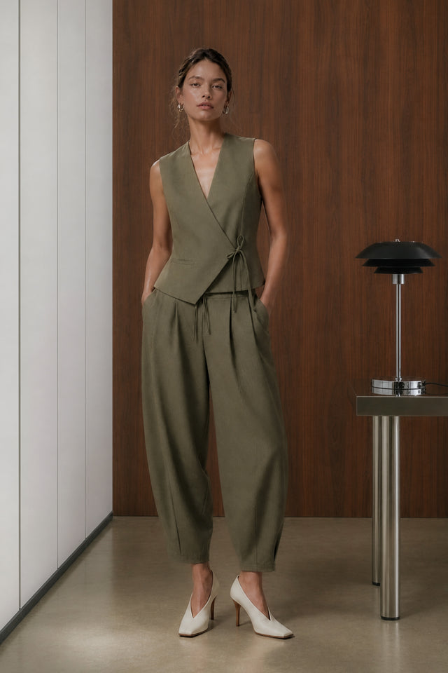 Elodie viscose blend barel pants | Brown