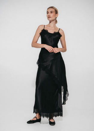 Esra silk skirt whit lace trim | Black