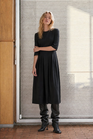 Heide tech jersey dress LS | Black