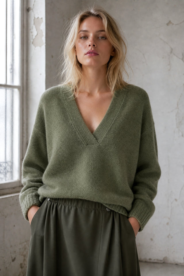 V-neck melange pullover 26553 | Green