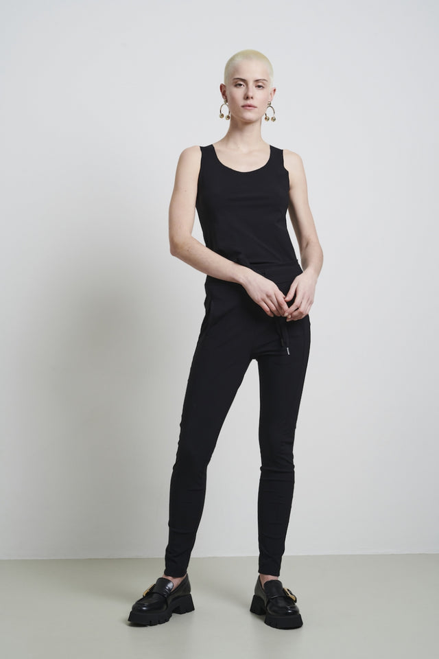 Top Jesy Easy wear Technical Jersey | Black